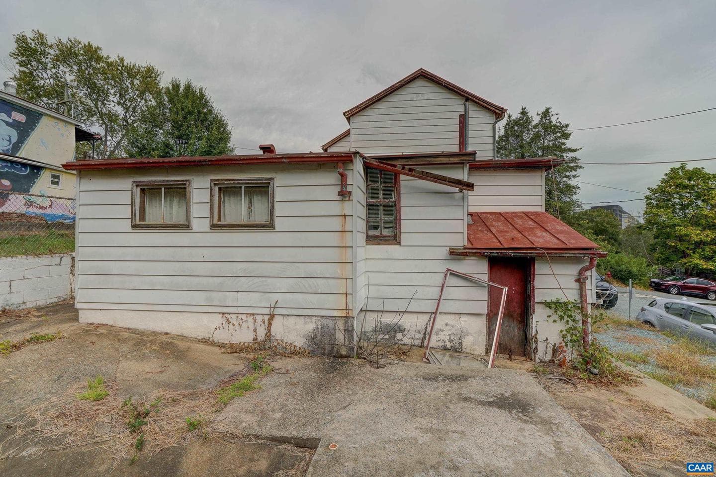 918 King St photo 39