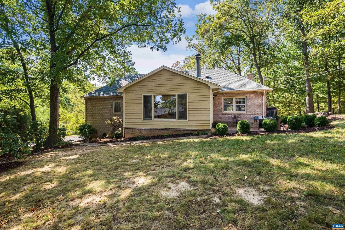 31 Oak Ln photo 45