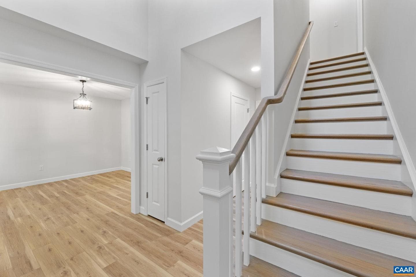6 Condor Rd photo 4