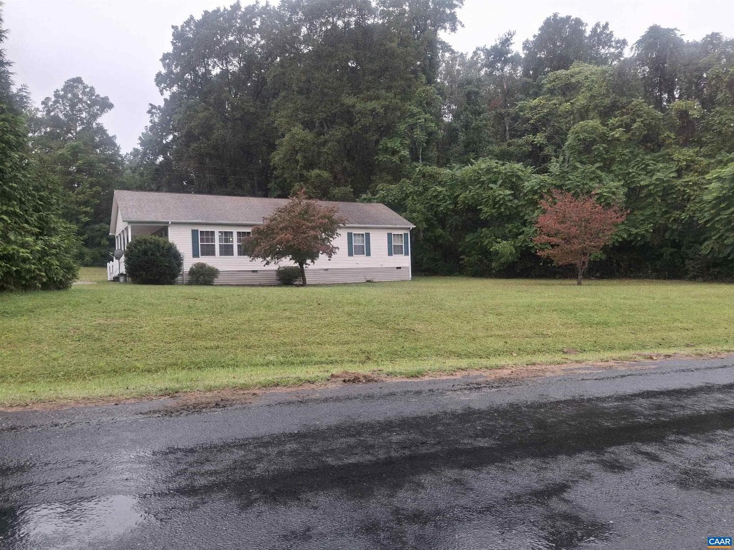 220 Camden St photo 18