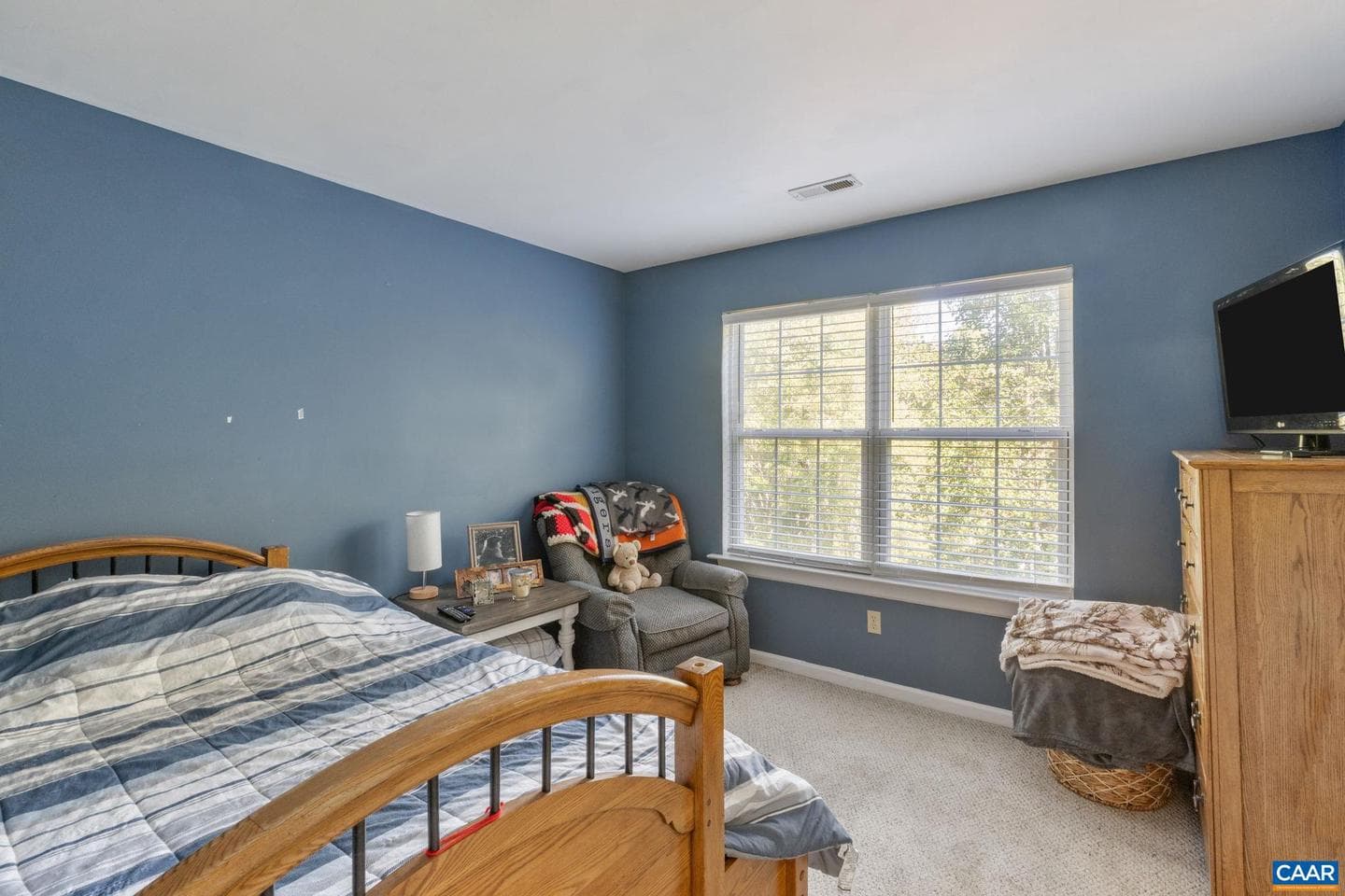 64 Woodlawn Dr photo 16