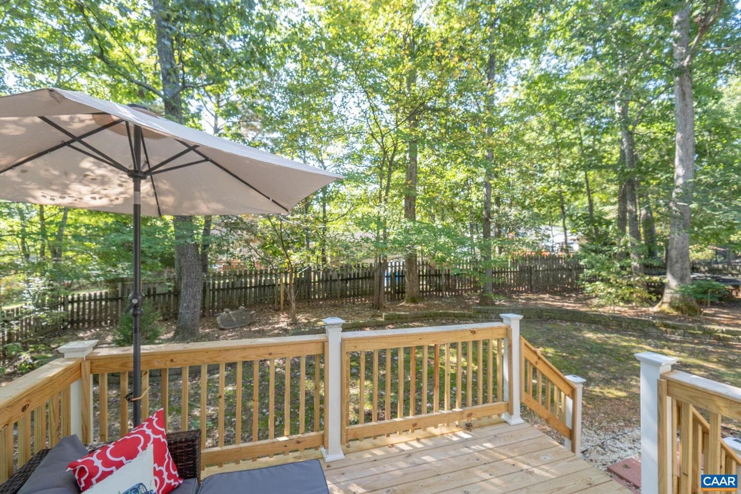 64 Woodlawn Dr photo 21