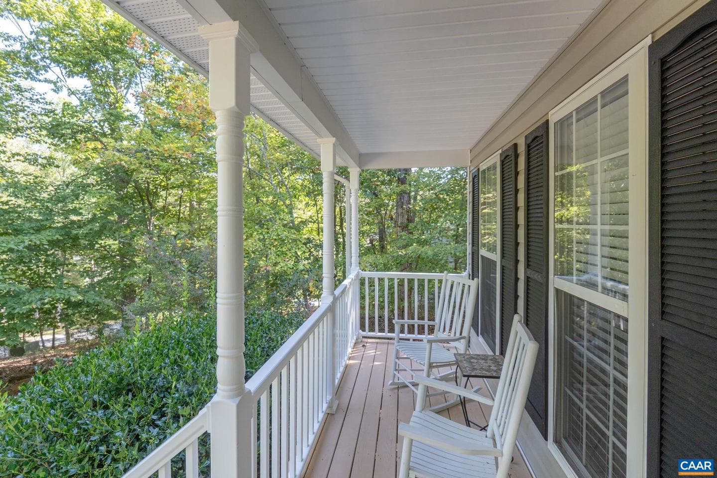 64 Woodlawn Dr photo 4