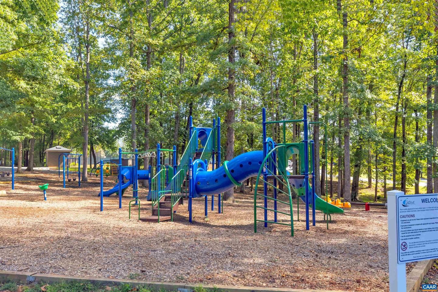 64 Woodlawn Dr photo 44