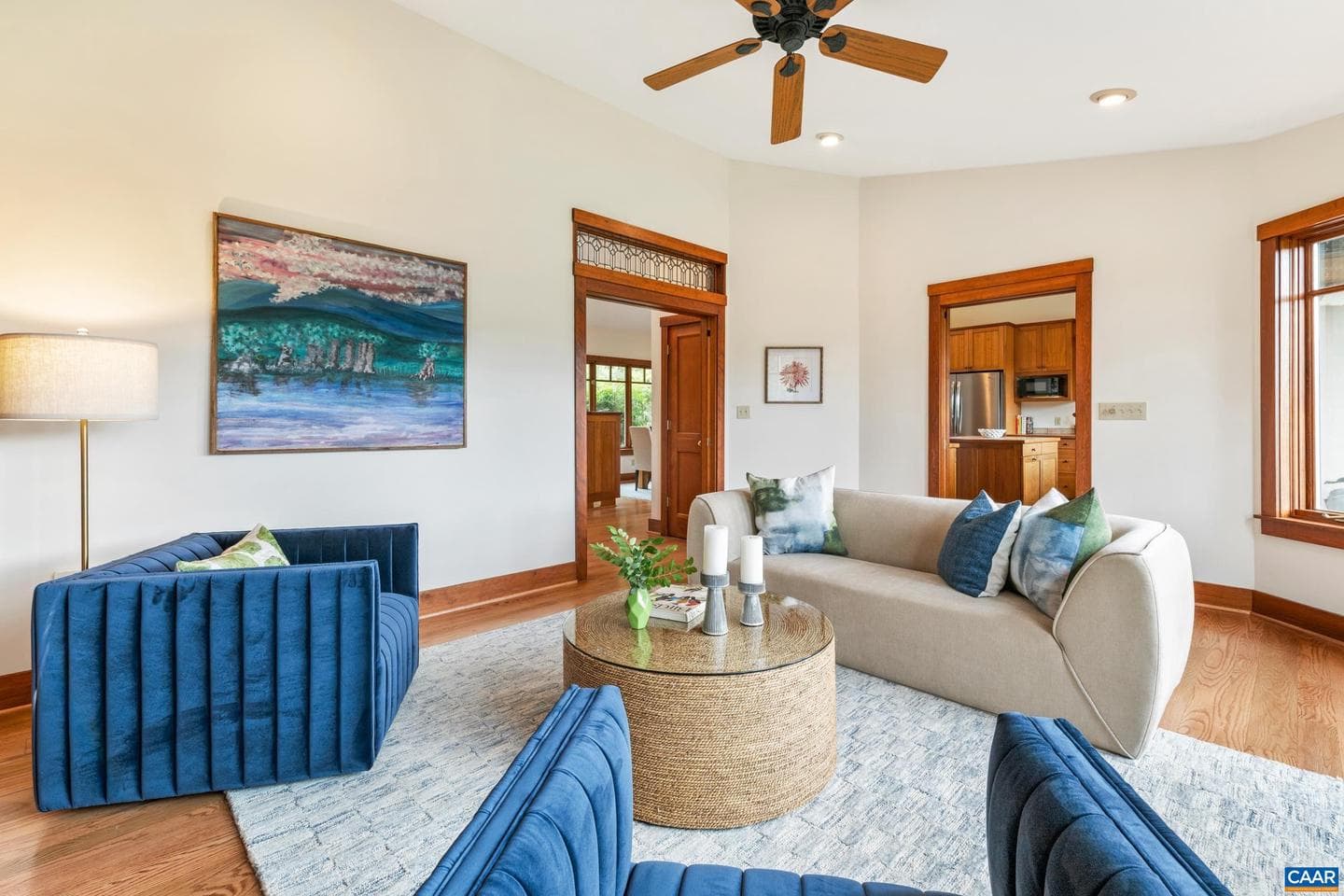 6585 Foxcliff Ln photo 25
