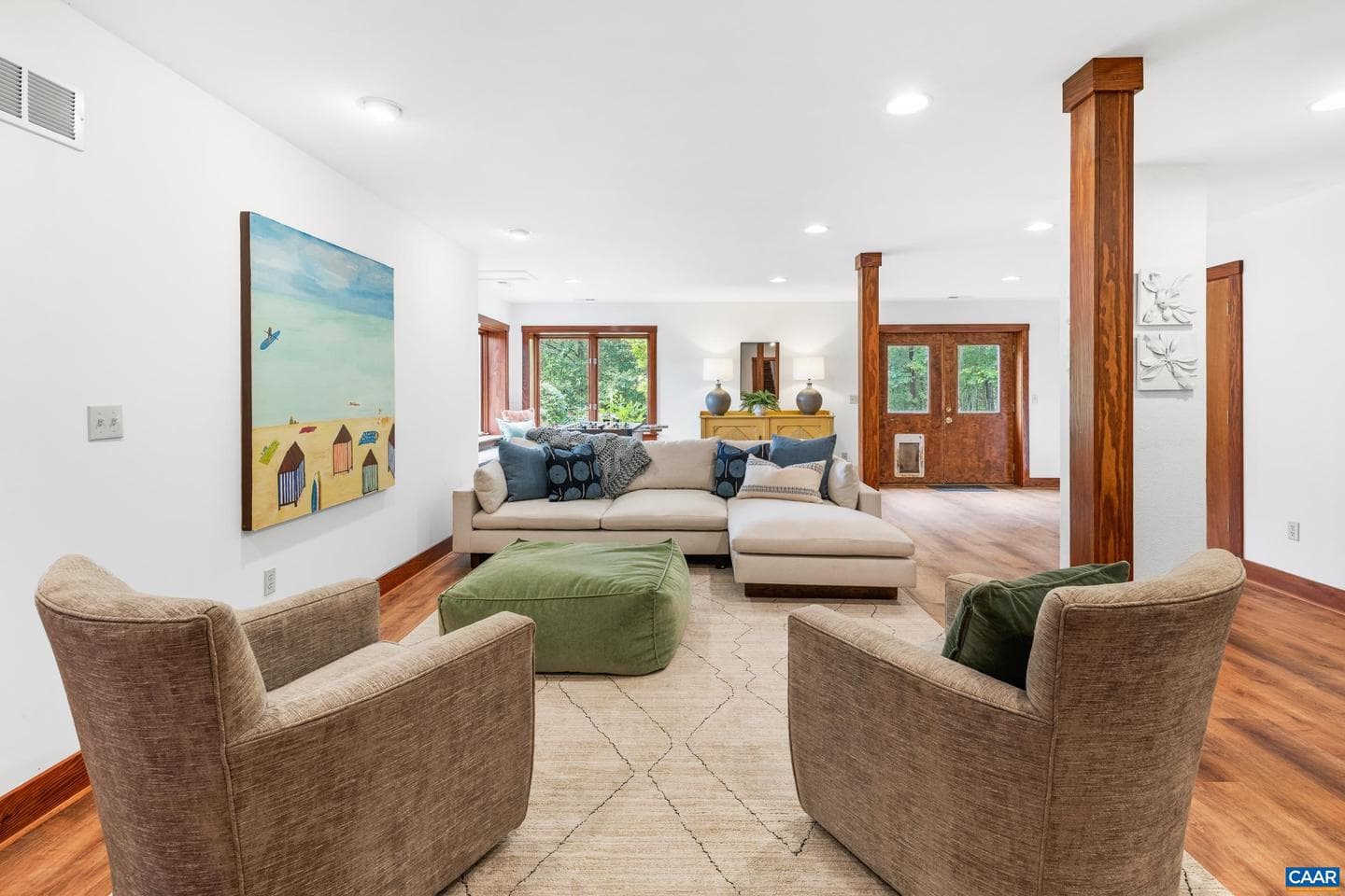 6585 Foxcliff Ln photo 39