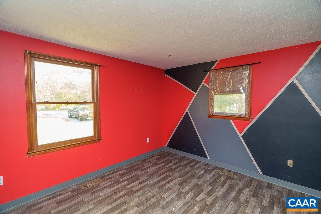 1209 Hollands Rd photo 24