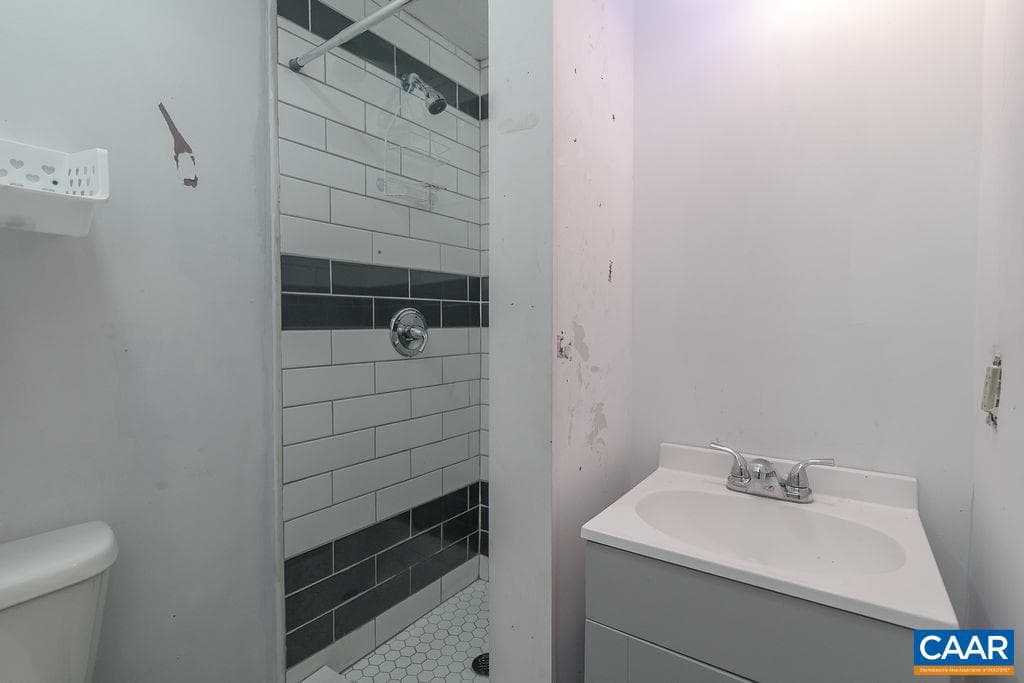 1209 Hollands Rd photo 29