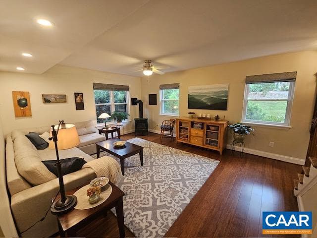 125 Spring Mountain Rd photo 3