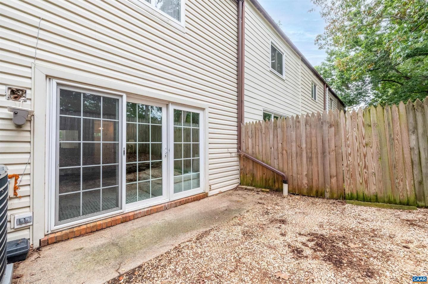 1552 Garden Ct photo 32