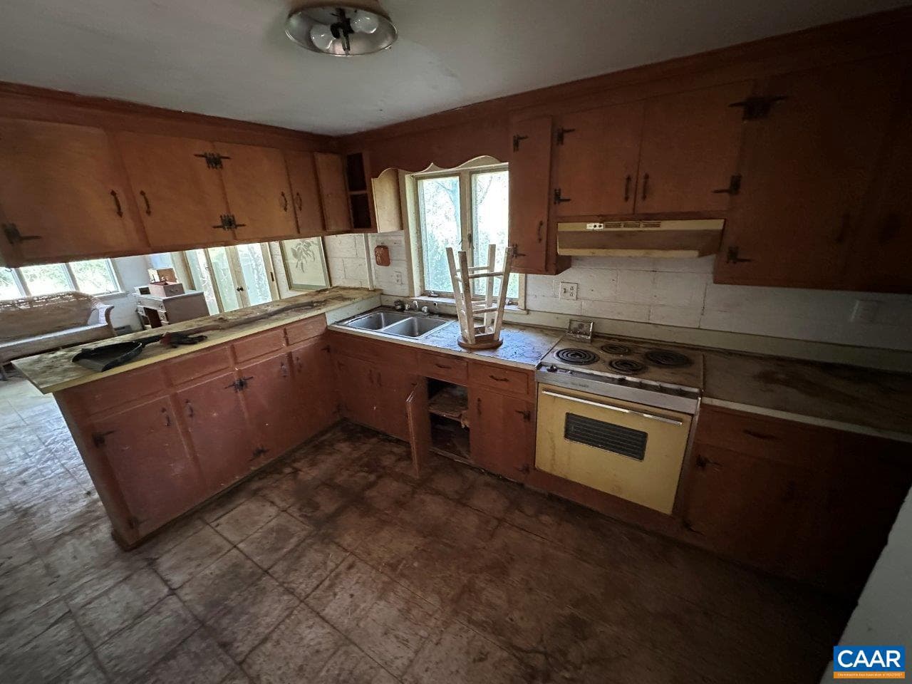 243 Huff Creek Trl photo 24