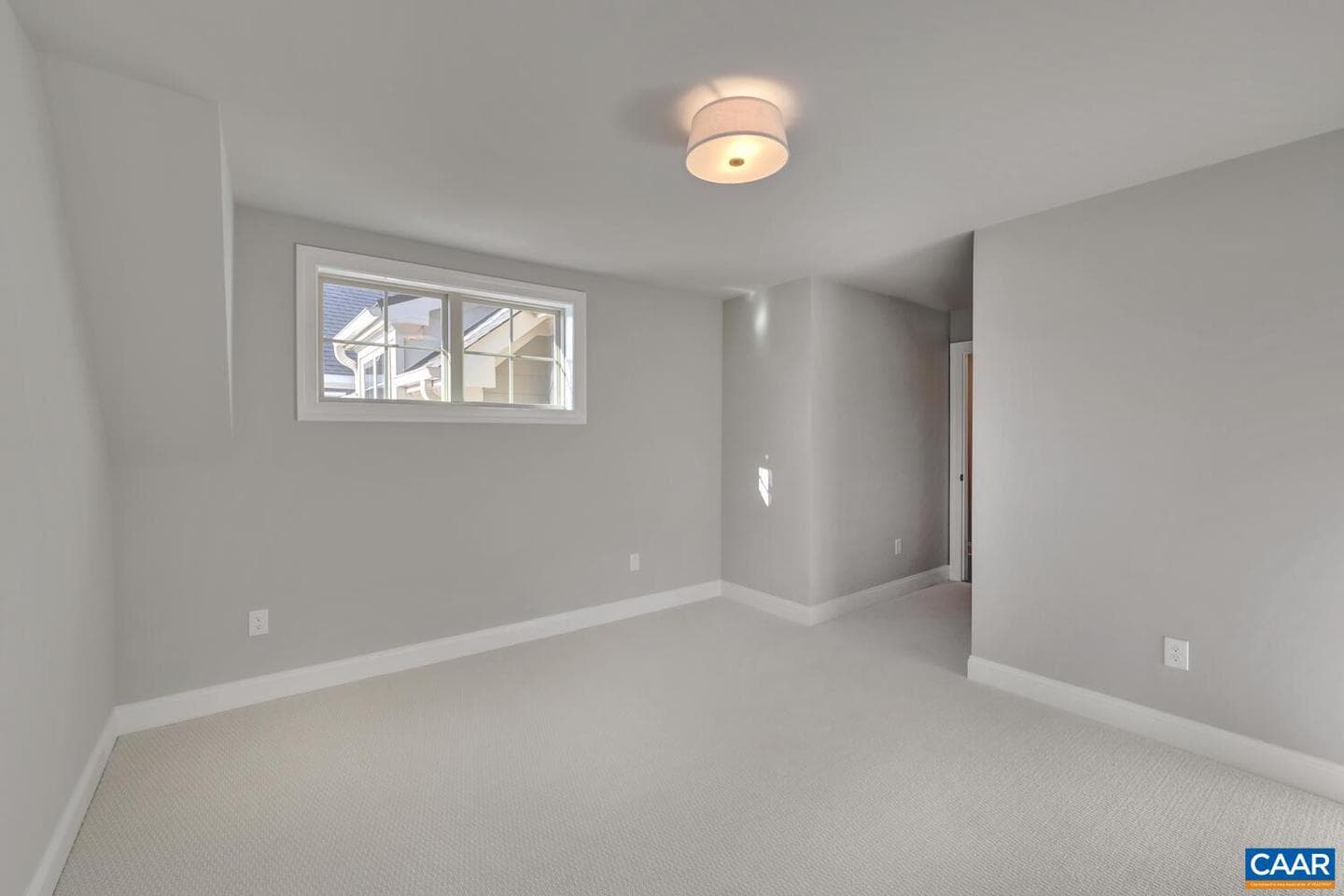 3436 Odom Ct photo 35