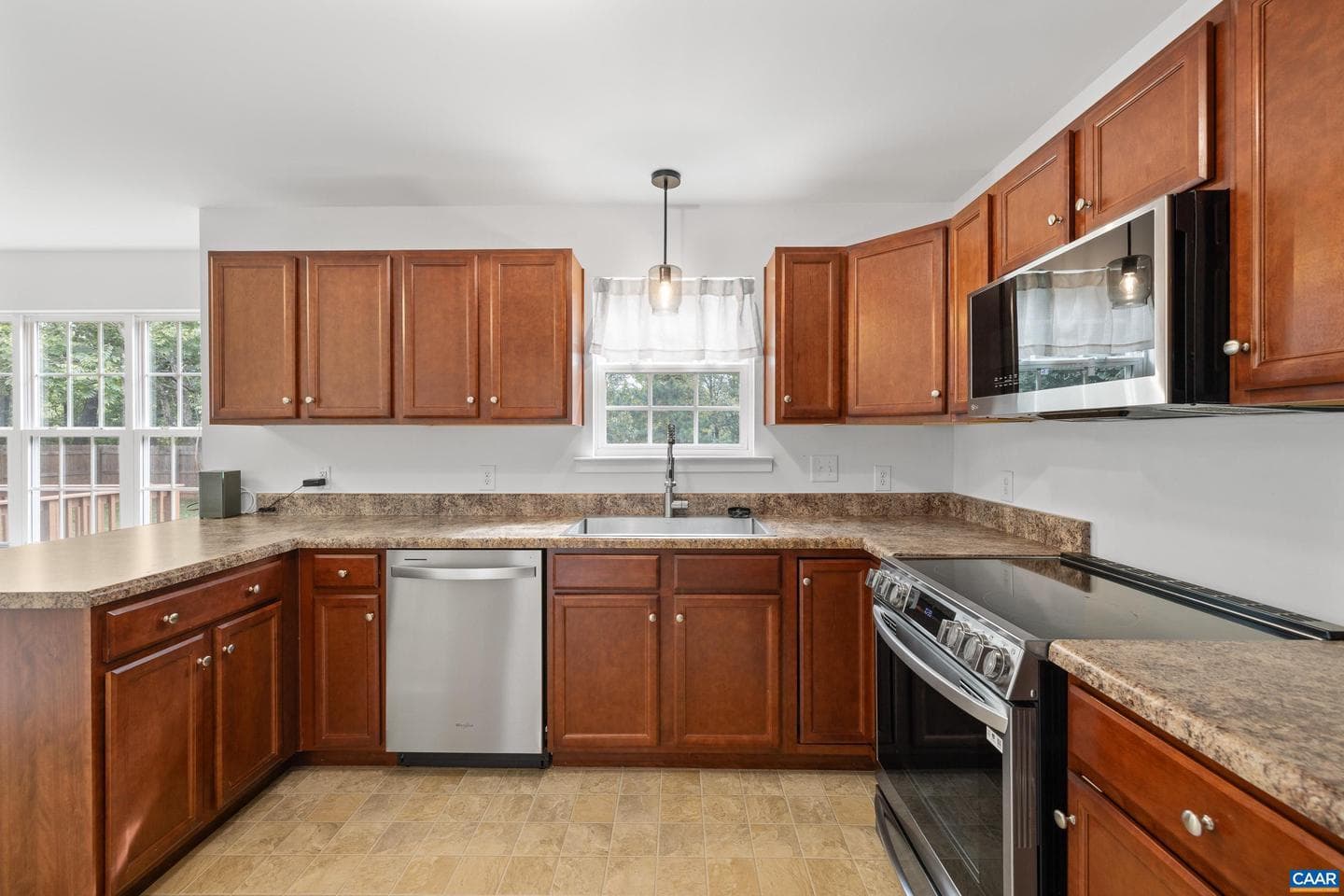 432 Glen Cir photo 13