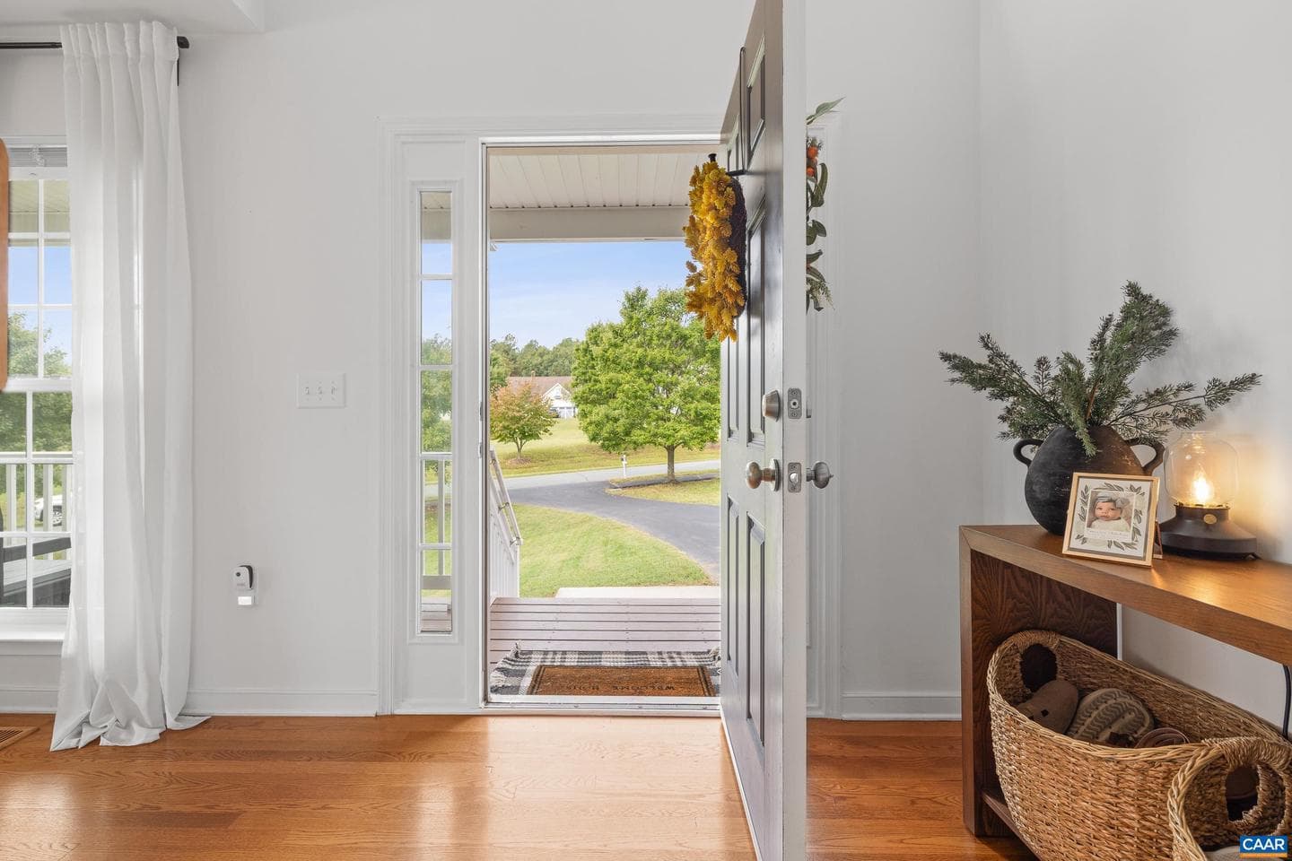 432 Glen Cir photo 7
