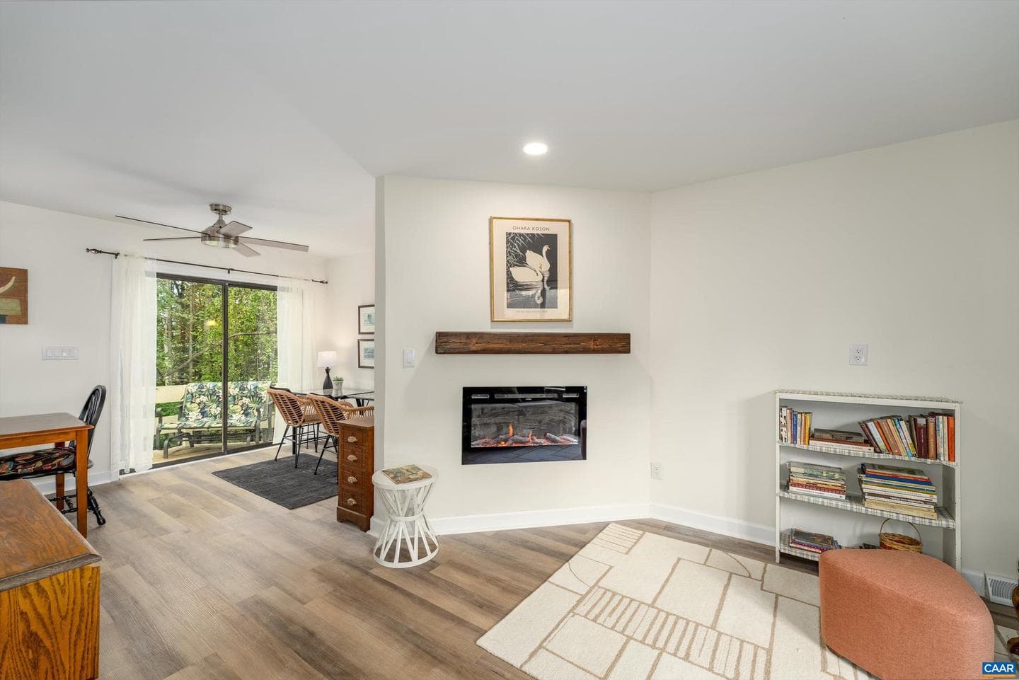 1236 Chatham Rdg photo 23
