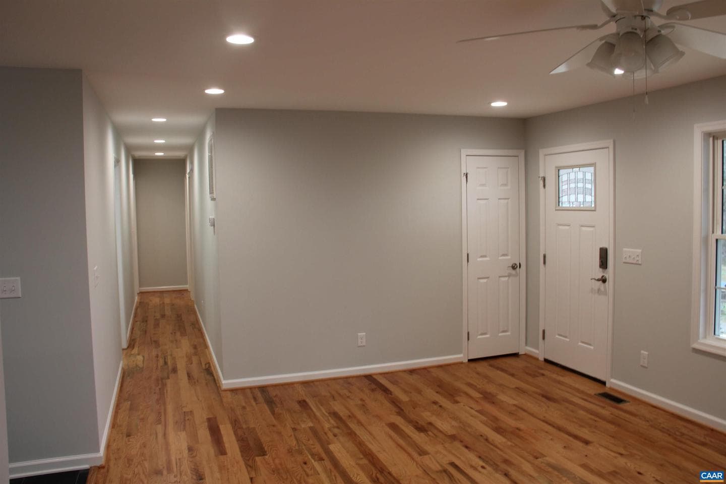 672 Westwood photo 23
