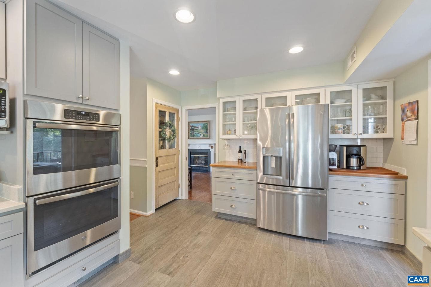 1131 Raintree Dr photo 22