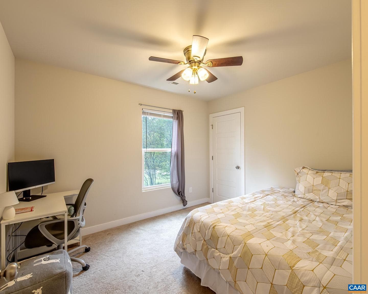 4 Deerwood Ln photo 16