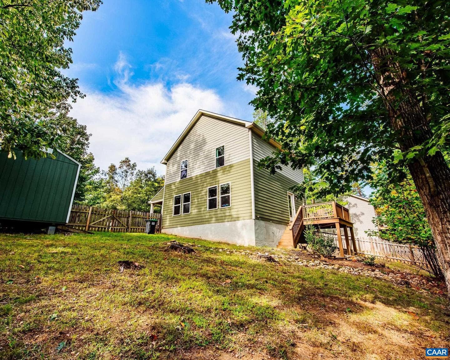 4 Deerwood Ln photo 23