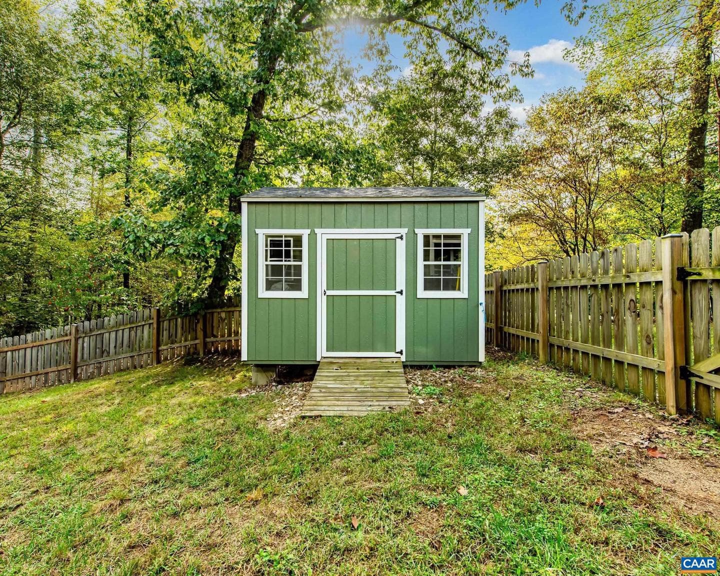 4 Deerwood Ln photo 24