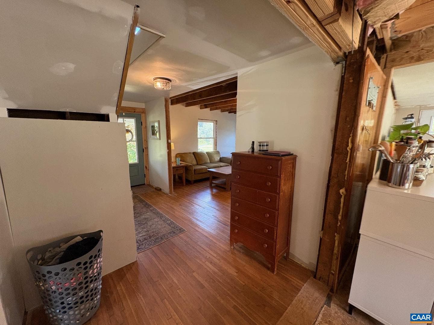 3828 Etlan Rd photo 9