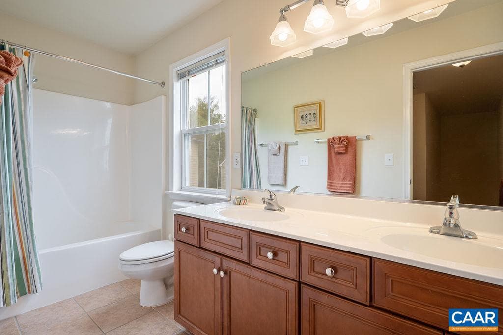 1105 Saint Charles Ct photo 17
