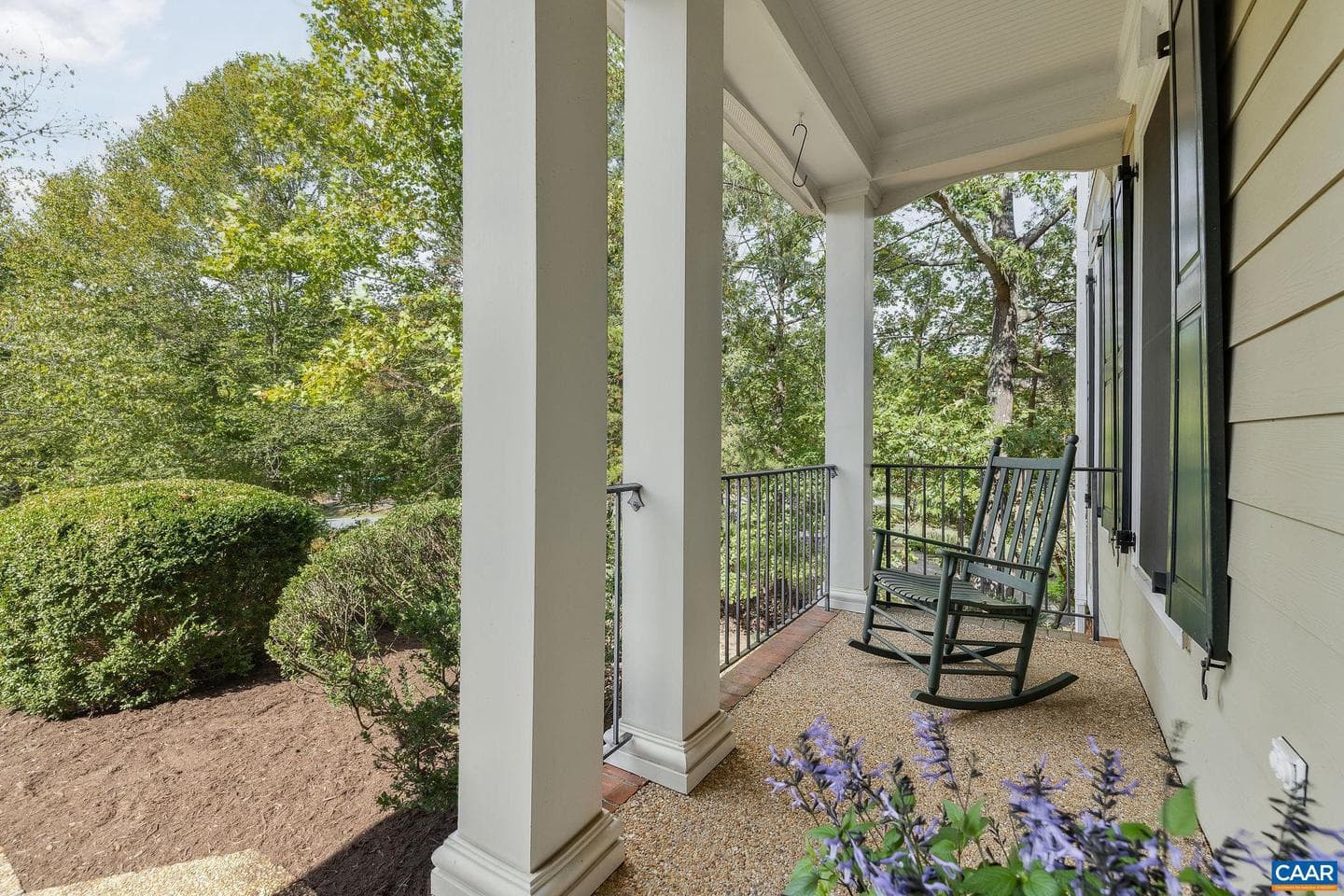 4405 Redwood Ln photo 9