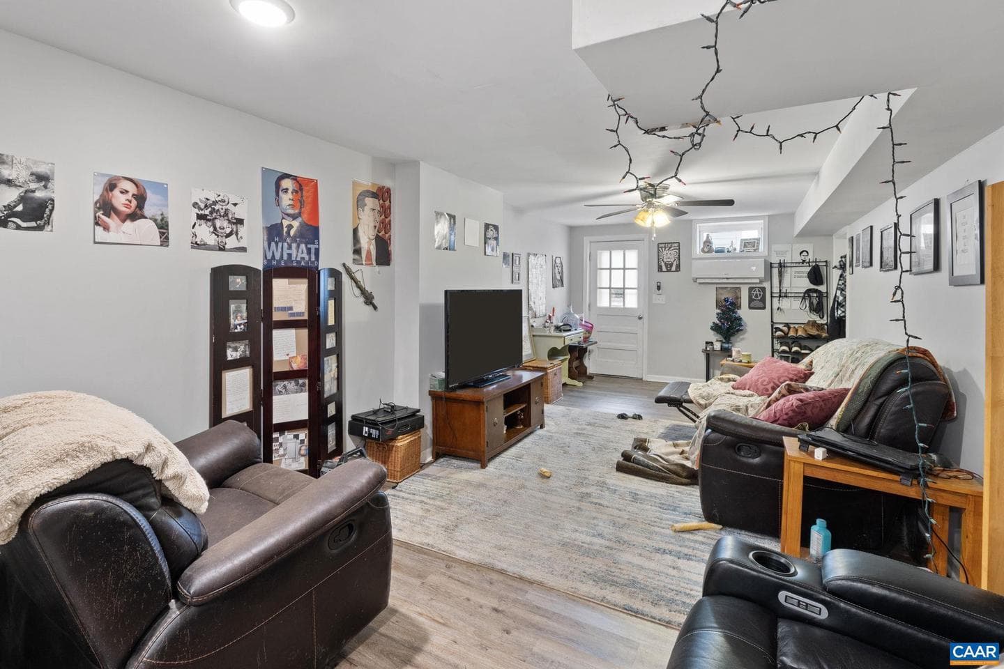 1210 Agnese St photo 26