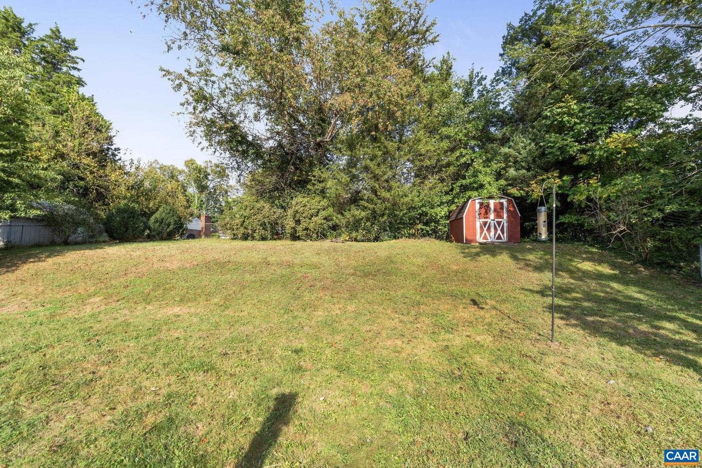 1210 Agnese St photo 35