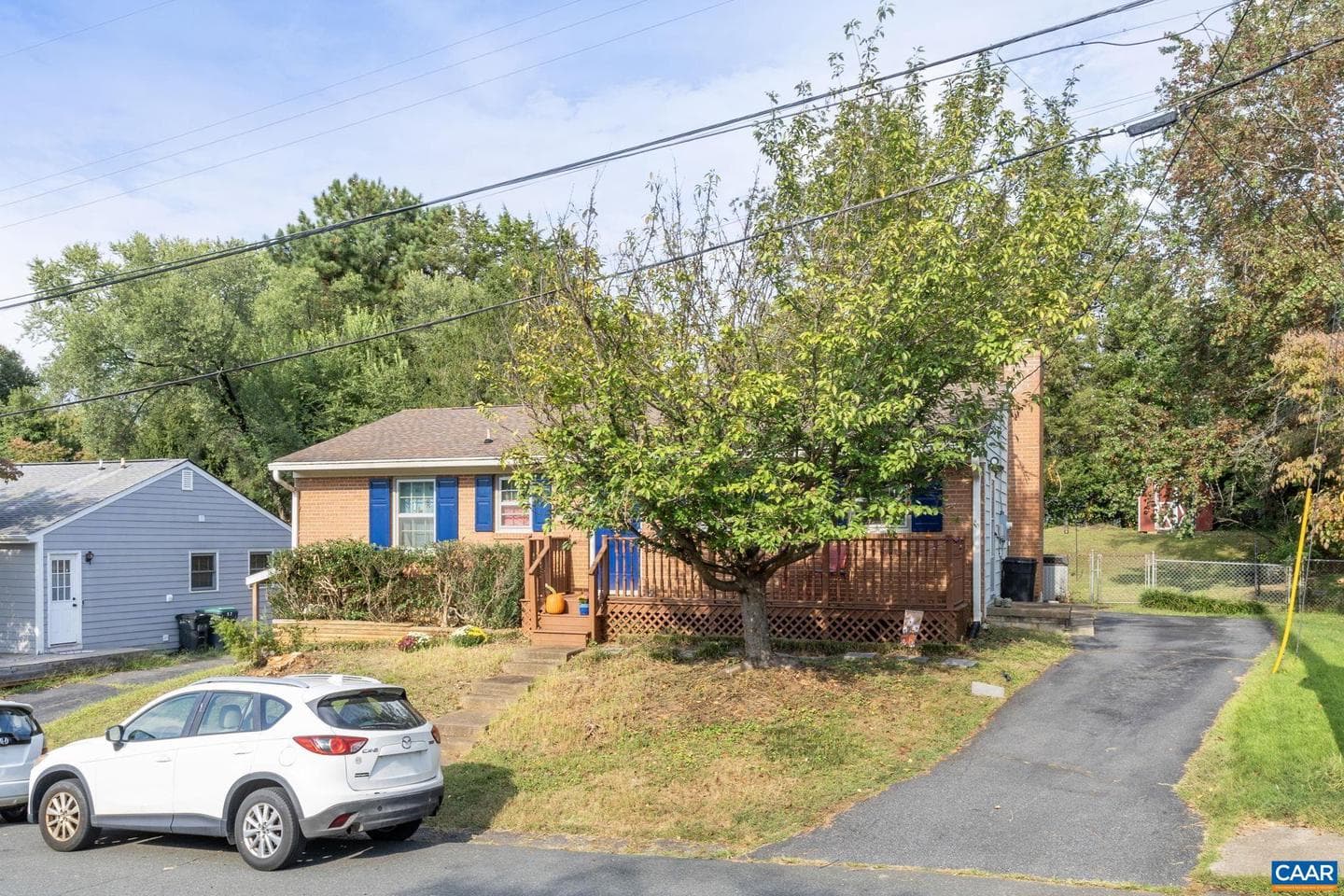 1210 Agnese St photo 44