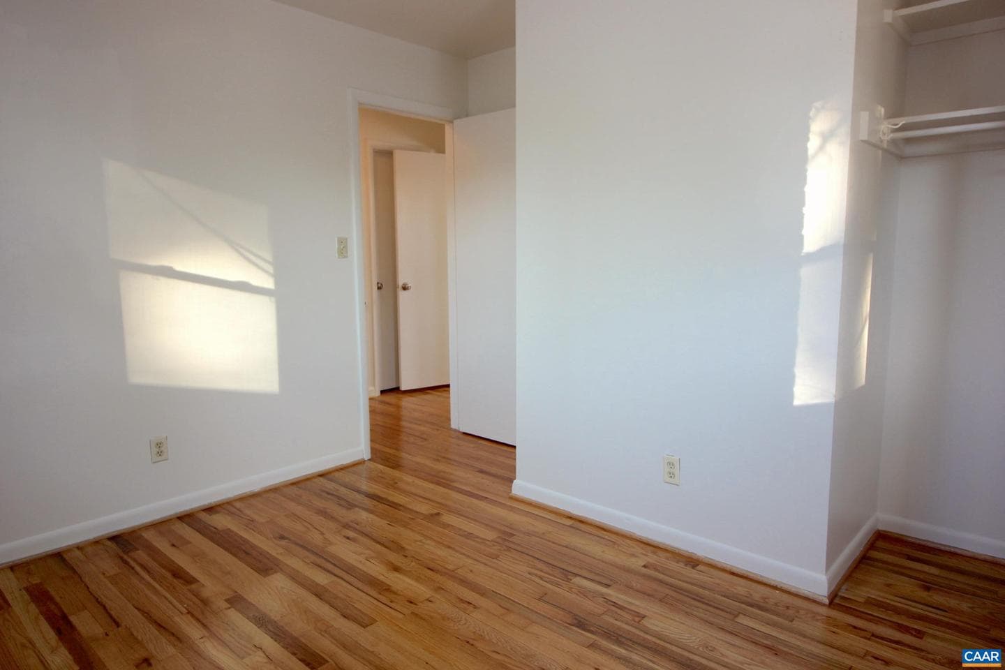 114 Olinda Dr photo 25