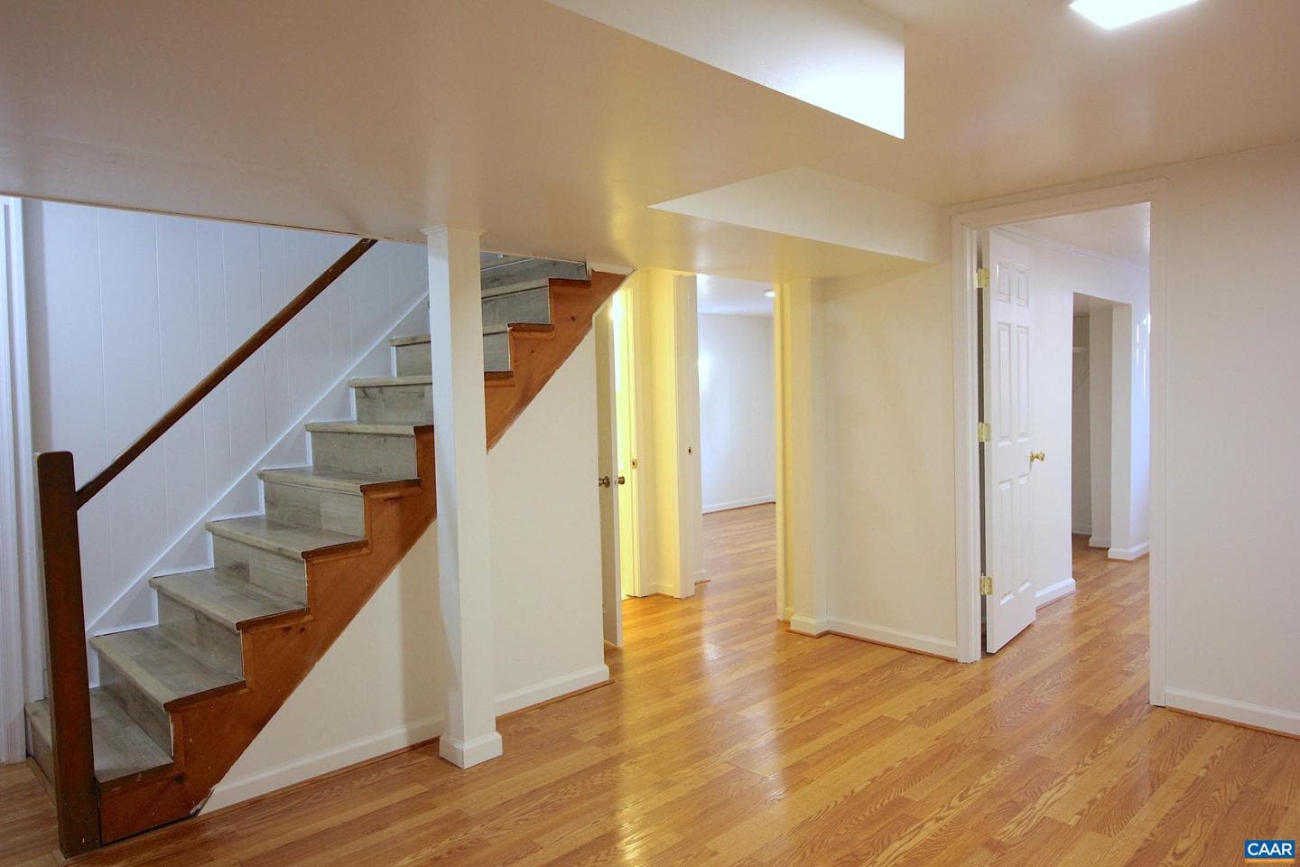 114 Olinda Dr photo 32