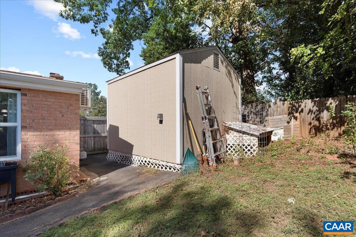 114 Olinda Dr photo 50