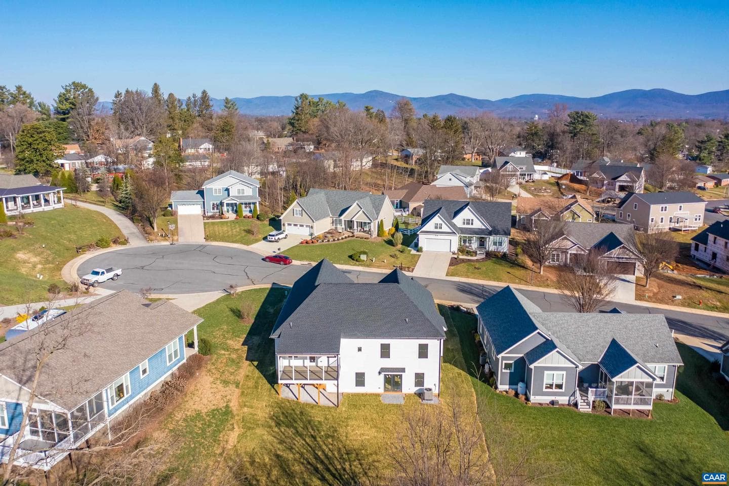 2524 Belvue Rd photo 46