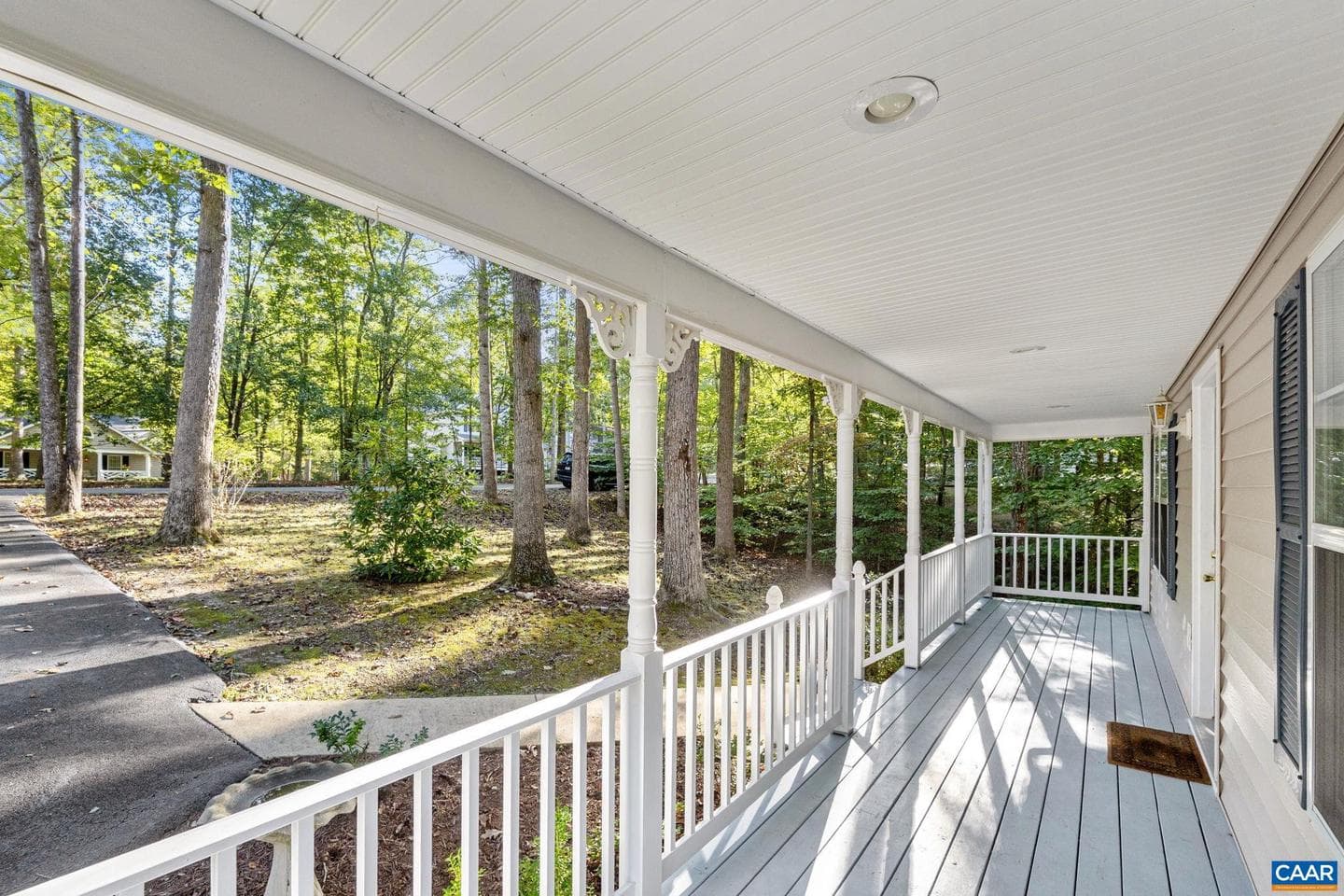 8 Horseback Ln photo 5