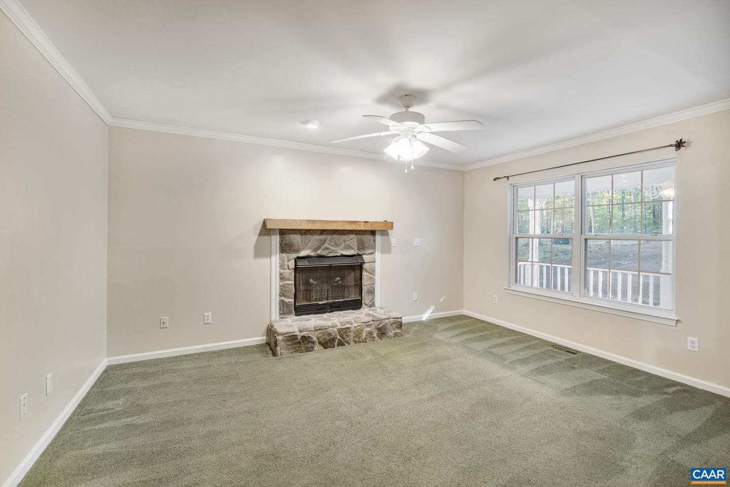 8 Horseback Ln photo 9