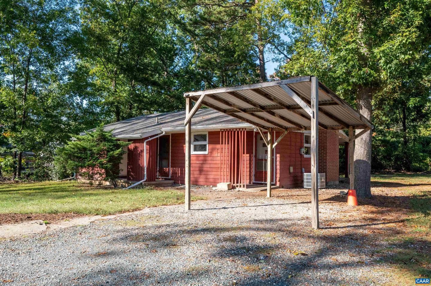 2302 Summit Rd photo 37