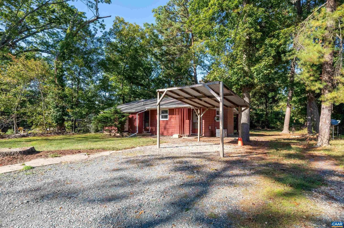 2302 Summit Rd photo 38