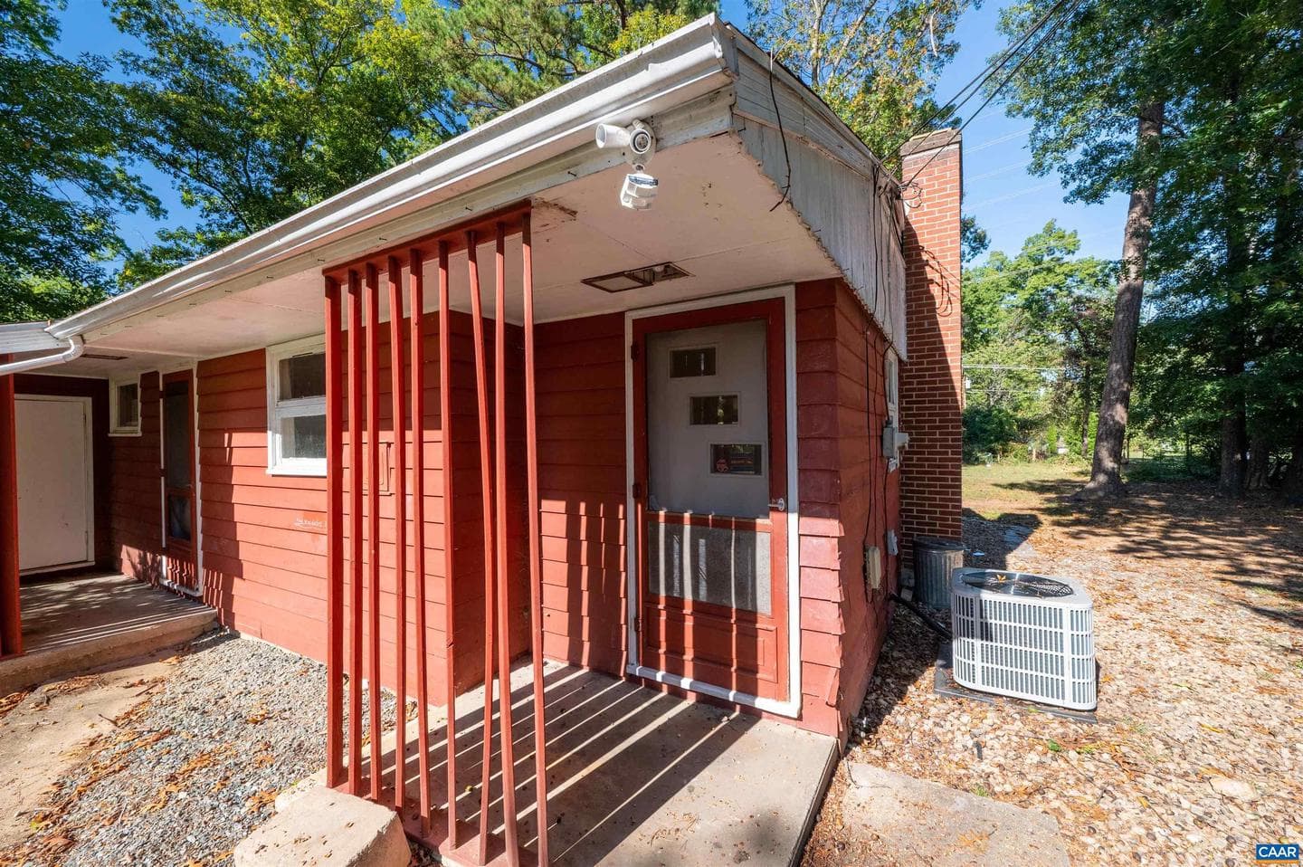 2302 Summit Rd photo 6
