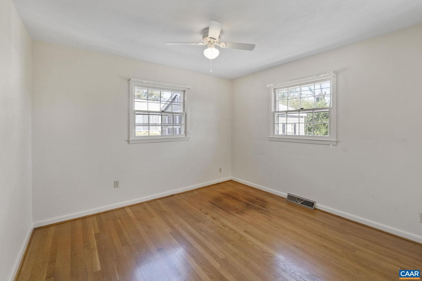 2208 Dominion Dr photo 17