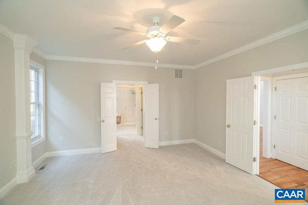 249 Willow Creek Dr photo 12