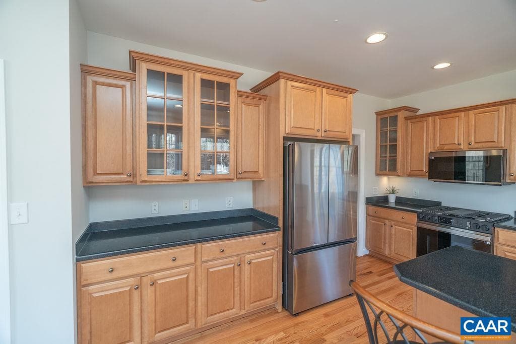 249 Willow Creek Dr photo 26