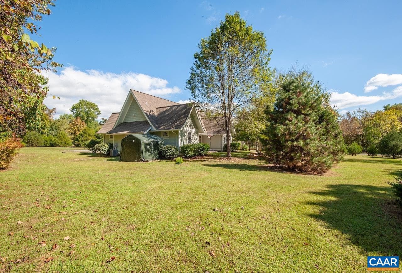30 Cedar Meadow Dr photo 41