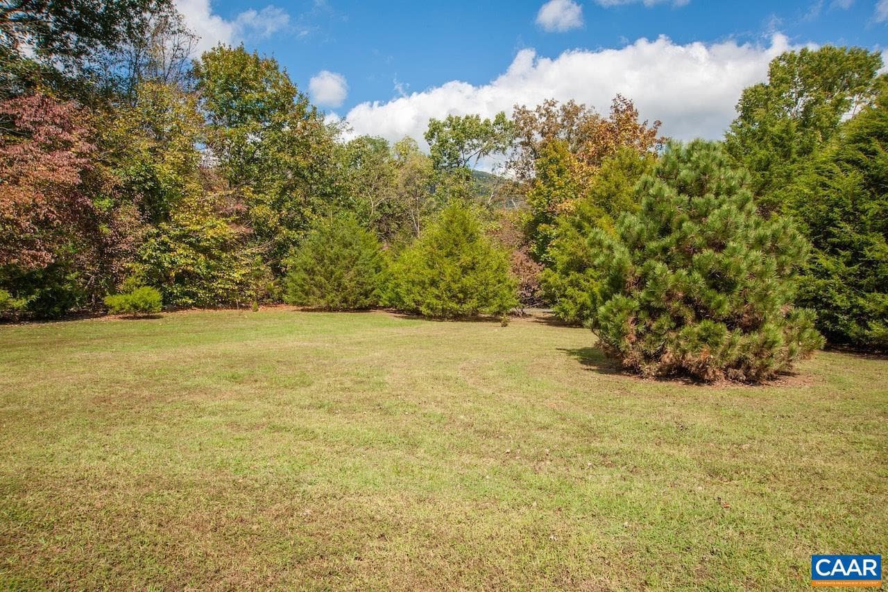 30 Cedar Meadow Dr photo 48