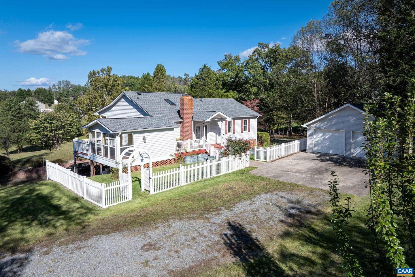 173 Lawsons Farm Dr photo 2