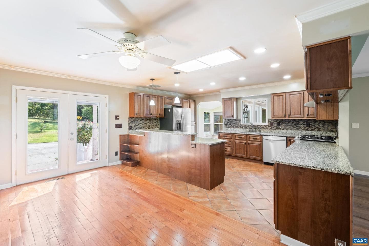 173 Lawsons Farm Dr photo 4