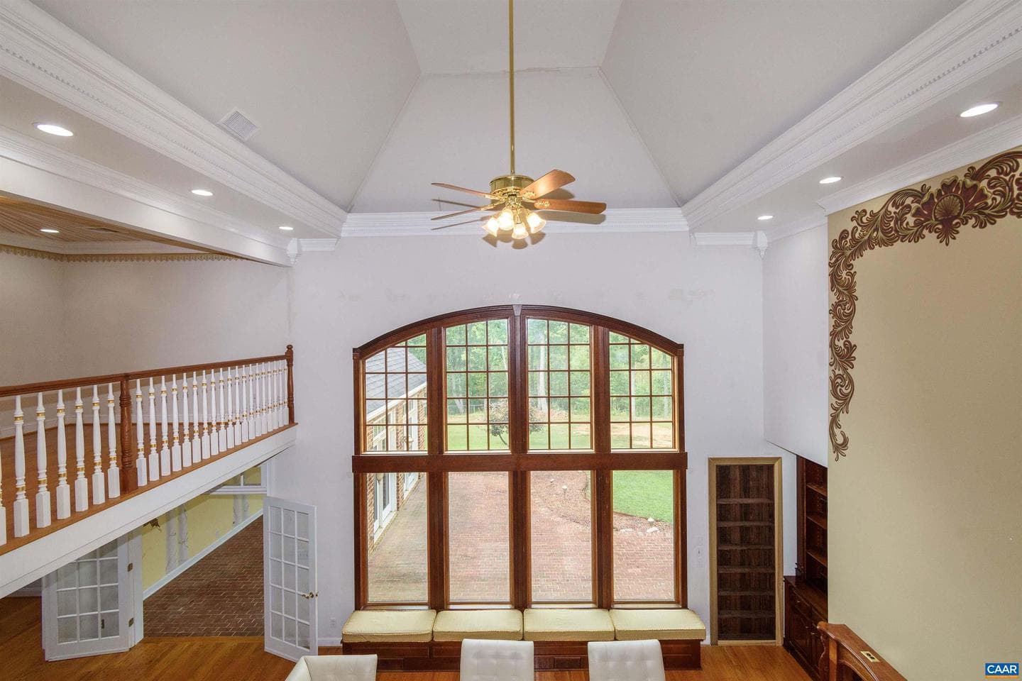 2576 S James River Hwy photo 44