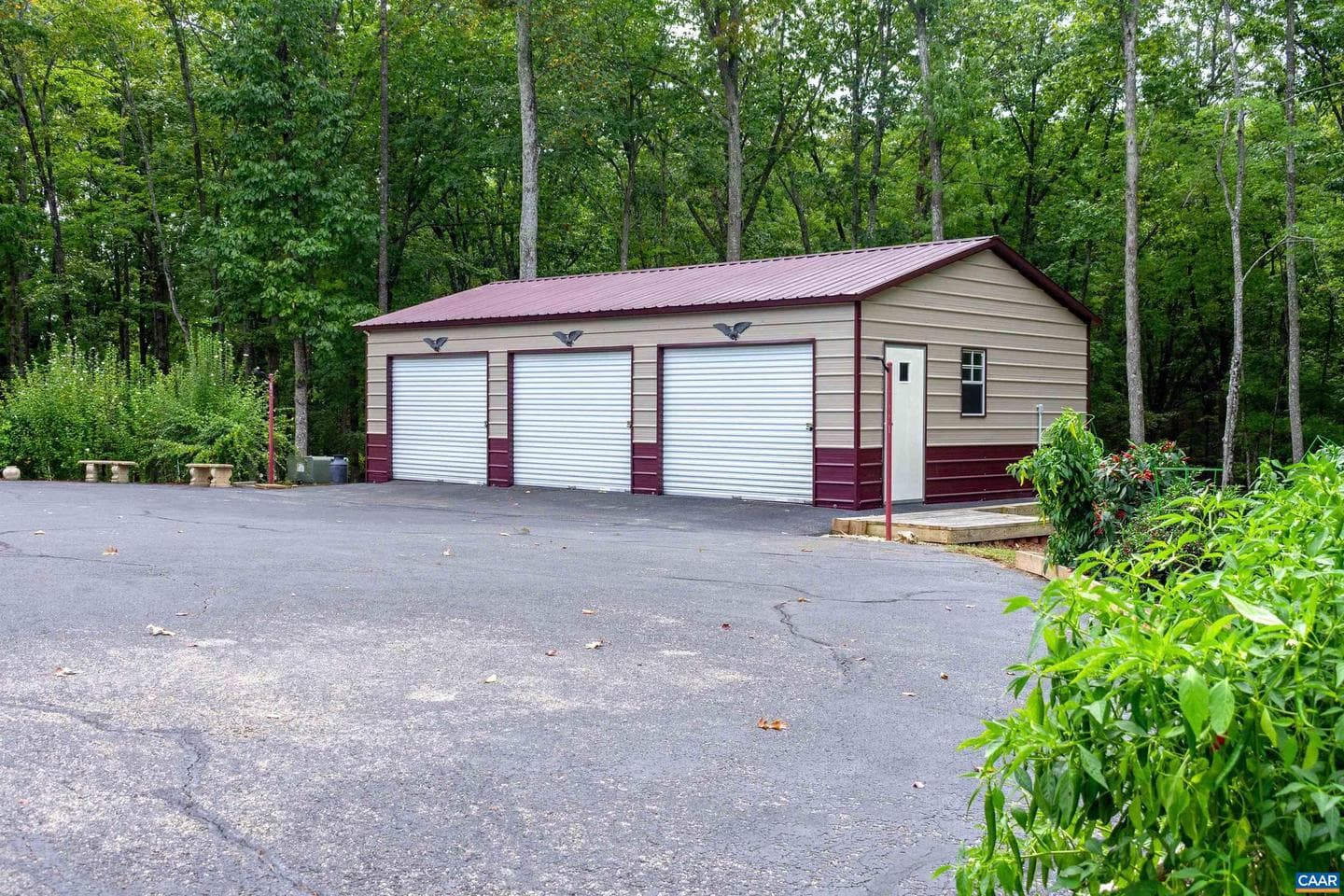2576 S James River Hwy photo 7