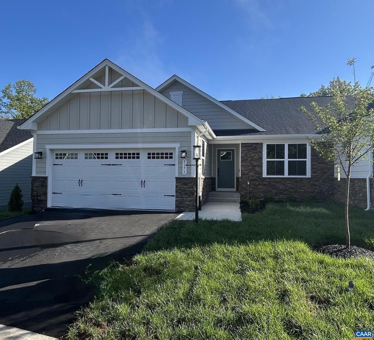 5171 Lazy Branch Ln