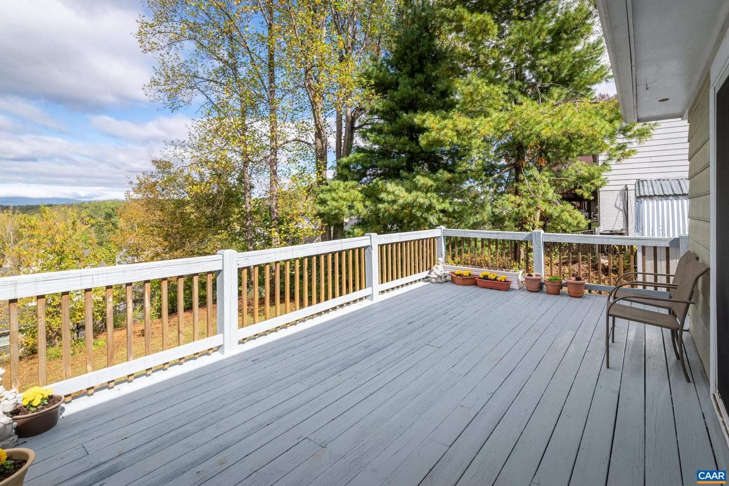 518 Jester Ln photo 14